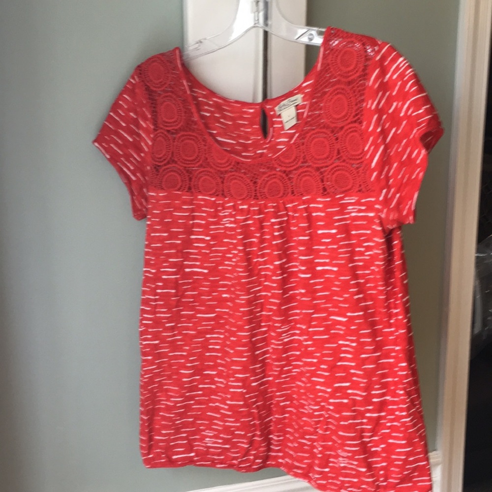 EUC Lucky Size M Tee